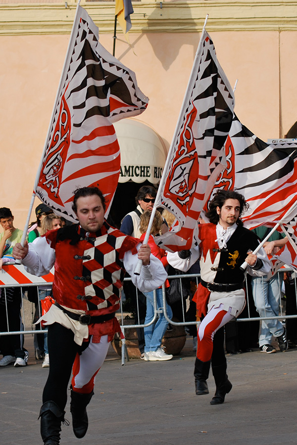 Sbandieratori Assisi 2010